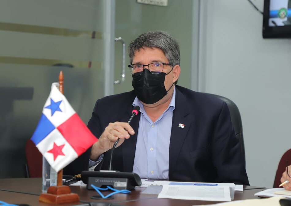 Diputados rechazan traslado de partida al Idaan por $901 mil para pago a cisterna