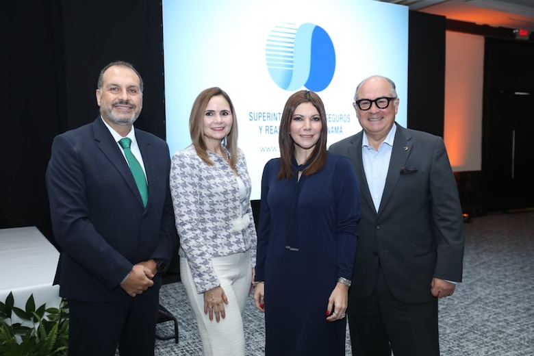 Industria aseguradora ante el reto de innovar con nuevas tecnologías para generar crecimiento