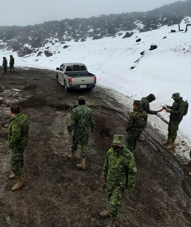 Deslave en volcán Chimborazo atrapa a 16 escaladores y cobra la vida de 3 personas