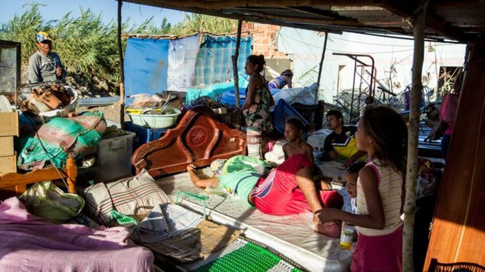 Colombia informará en la OEA 'maltrato' de Venezuela a inmigrantes en la frontera