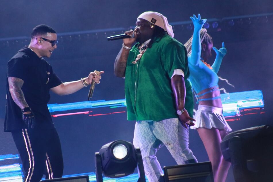 Fiesta en grande en el Rommel Fernández en la despedida de Daddy Yankee