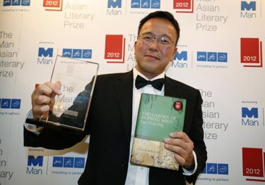 Escritor malasio Tan Twan Eng gana premio de literatura asiática