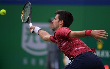 Novak Djokovic y Roger Federer avanzan a cuartos de final en el Masters 1000