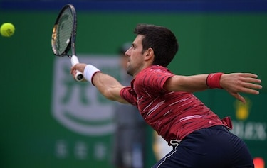Novak Djokovic y Roger Federer avanzan a cuartos de final en el Masters 1000
