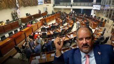 ¿El recorte que no fue? Planilla de la Asamblea Nacional perdió 1,377 funcionarios en julio, pero registró 1,558 en noviembre