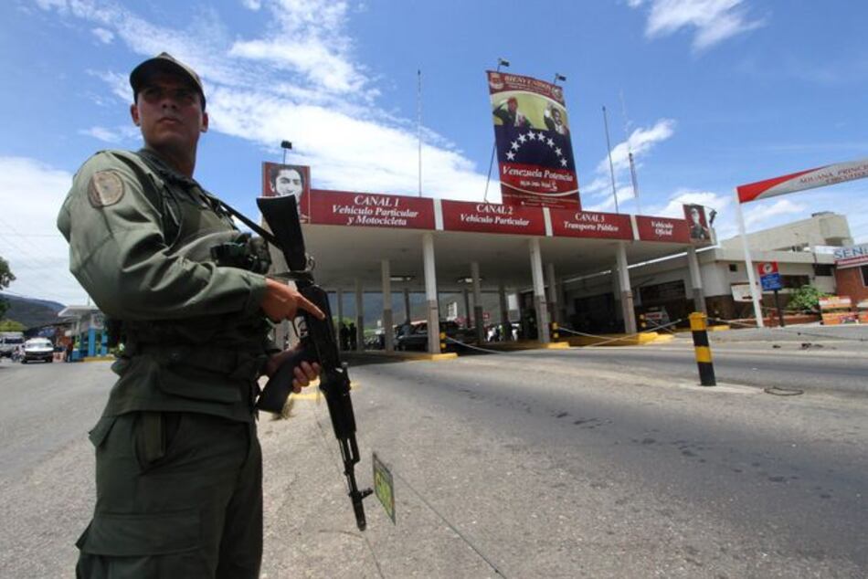 Canciller de Venezuela confirma cita del miércoles con su colega de Colombia