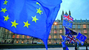 ‘Brexit’ dejará barreras: Barnier