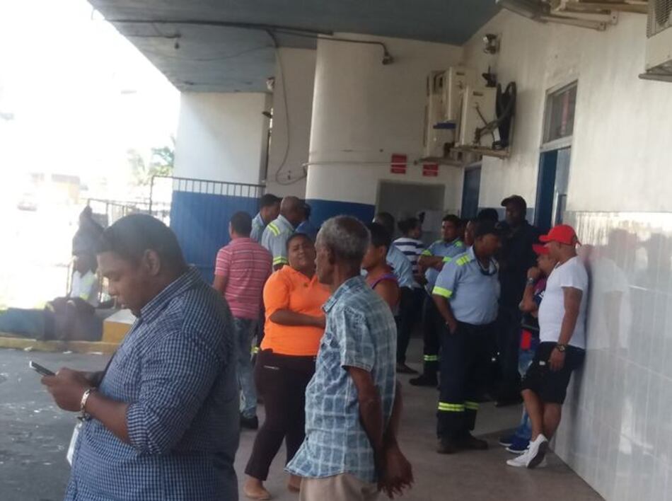 Trabajadores de la ACP son llevados a urgencias tras inhalar amoniaco