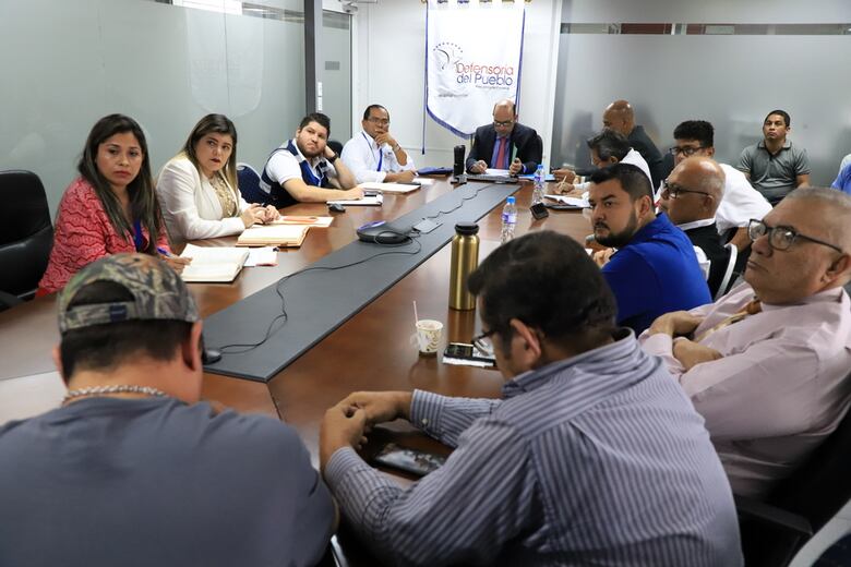 Pacientes con insuficiencia renal están inconformes con la licitación de la CSS 