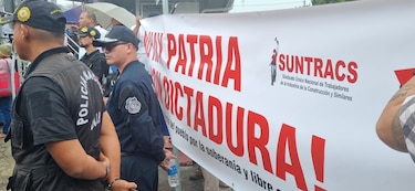 Dirigentes del Suntracs intentan sin éxito unirse a los desfiles en Boquete