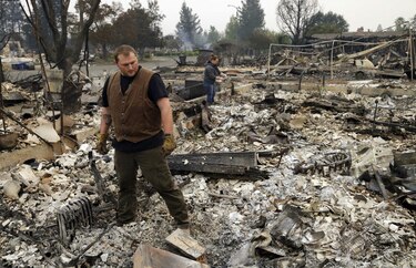 Incendios se propagan a gran velocidad en California