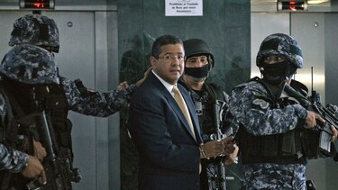 Expresidente salvadoreño afronta audiencia judicial por delitos de corrupción