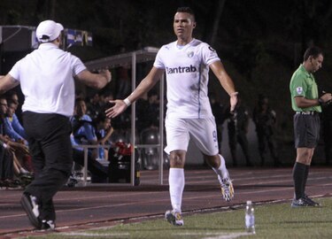 Panameño Blackburn anota en victoria del Comunicaciones