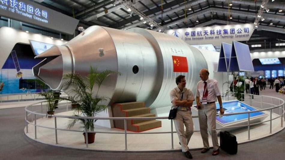 La estación espacial Tiangong 1 de China regresa a la Tierra