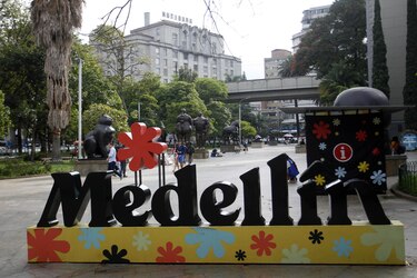 La Unesco designa a la ciudad colombiana de Medellín como Capital Mundial del Libro 2027