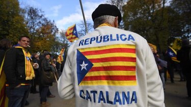 Rajoy aboga en Barcelona por 'recuperar la Cataluña de todos'