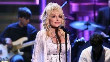 California homenajeará a Dolly Parton con un día oficial cada 25 de septiembre