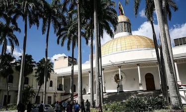 Legalizarán cobertura de medios en la Asamblea Nacional venezolana
