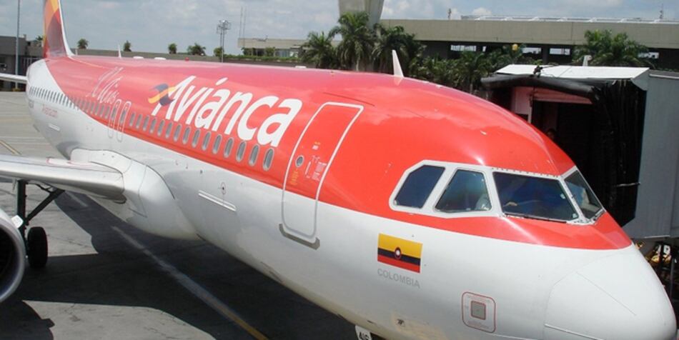 Huelga de pilotos de Avianca afecta a miles de pasajeros en Colombia