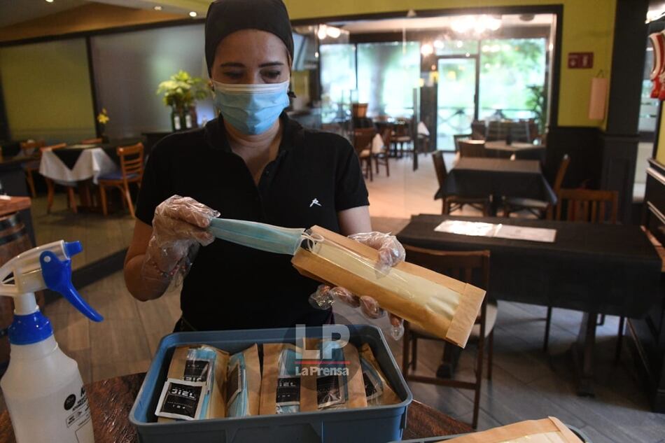 Minsa oficializa reactivación de nuevo grupo de actividades; paseos a playas, parques naturales y ríos tendrán que esperar