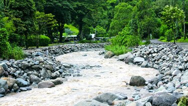 Piden reforzar muro del río Chiriquí Viejo