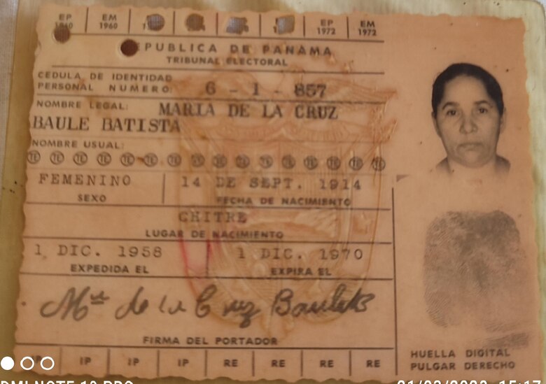 Ella es María de la Cruz Baule Batista, de La Arena de Chitré y una de las personas más longevas del país