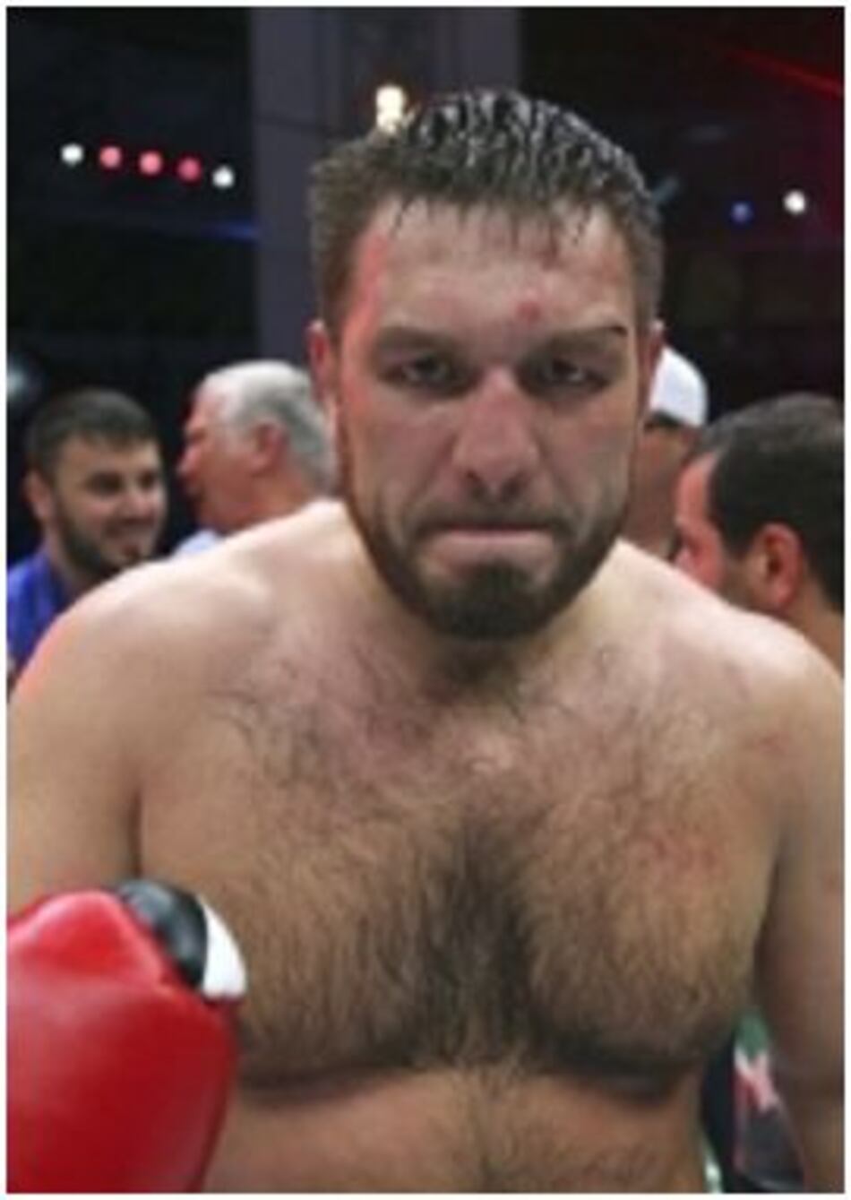 El ruso Ruslan Chagaev es escogido el 'Púgil del Mes' por la AMB