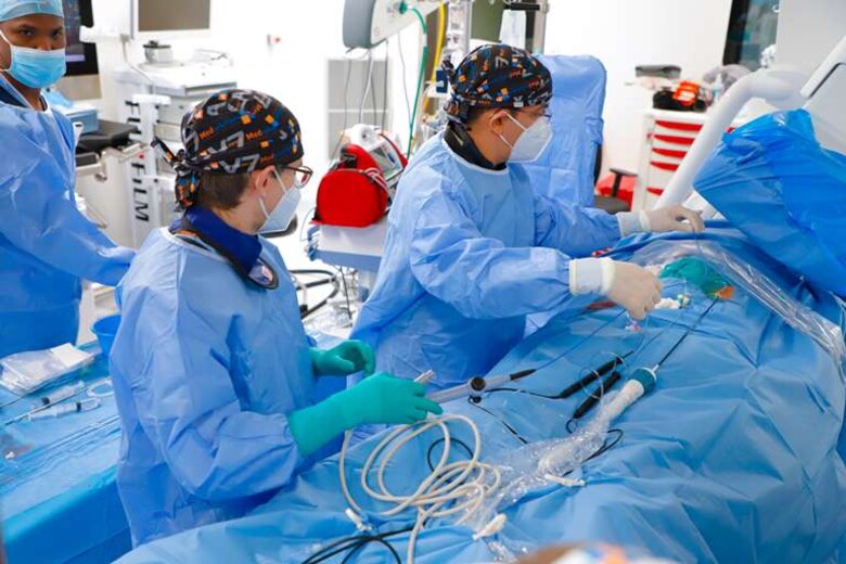 De clínicas privadas a la CSS: tecnología 3D llega al quirófano para tratar taquicardias