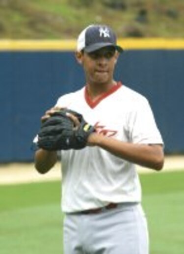 Nieto viene a reportarse con Metro