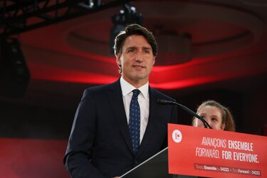 Reelecto pero debilitado, Justin Trudeau inicia su tercer mandato en Canadá