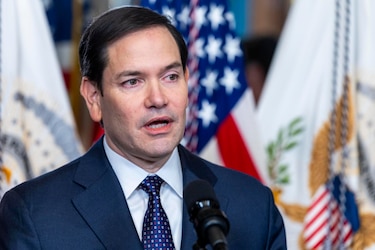 Marco Rubio dice que Estados Unidos comenzará a revocar visados de estudiantes chinos