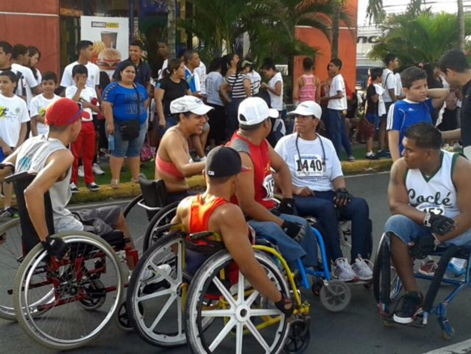 Patronato Luz del Ciego celebra su aniversario con una caminata