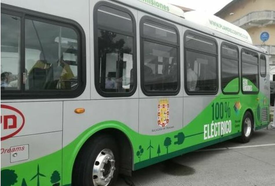 Transporte Público de Pasajeros compra bus eléctrico para ruta al Casco Antiguo