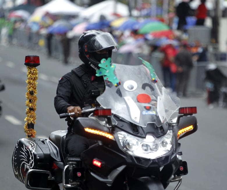 El Desfile de Navidad City Of Stars 2025 en fotos