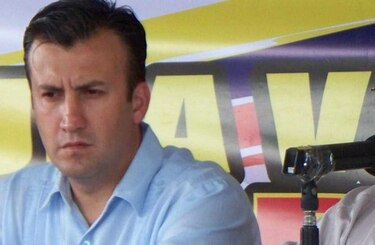 Jornada laboral de dos días en Venezuela seguirá por dos semanas más