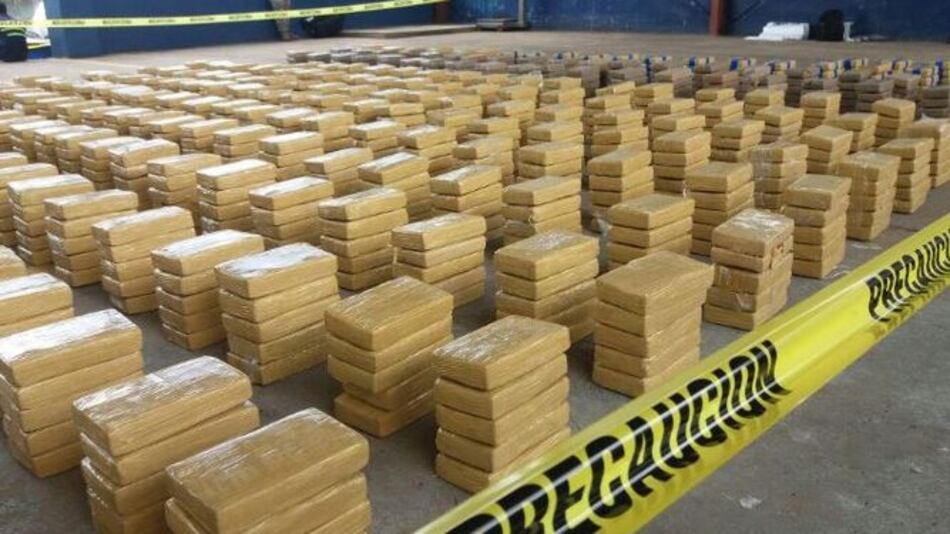 Decomisan mil 319 paquetes con droga; tres colombianos detenidos