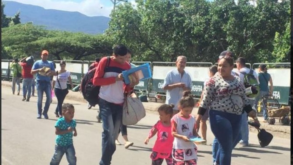Colombia crea refugio fronterizo para venezolanos que huyen