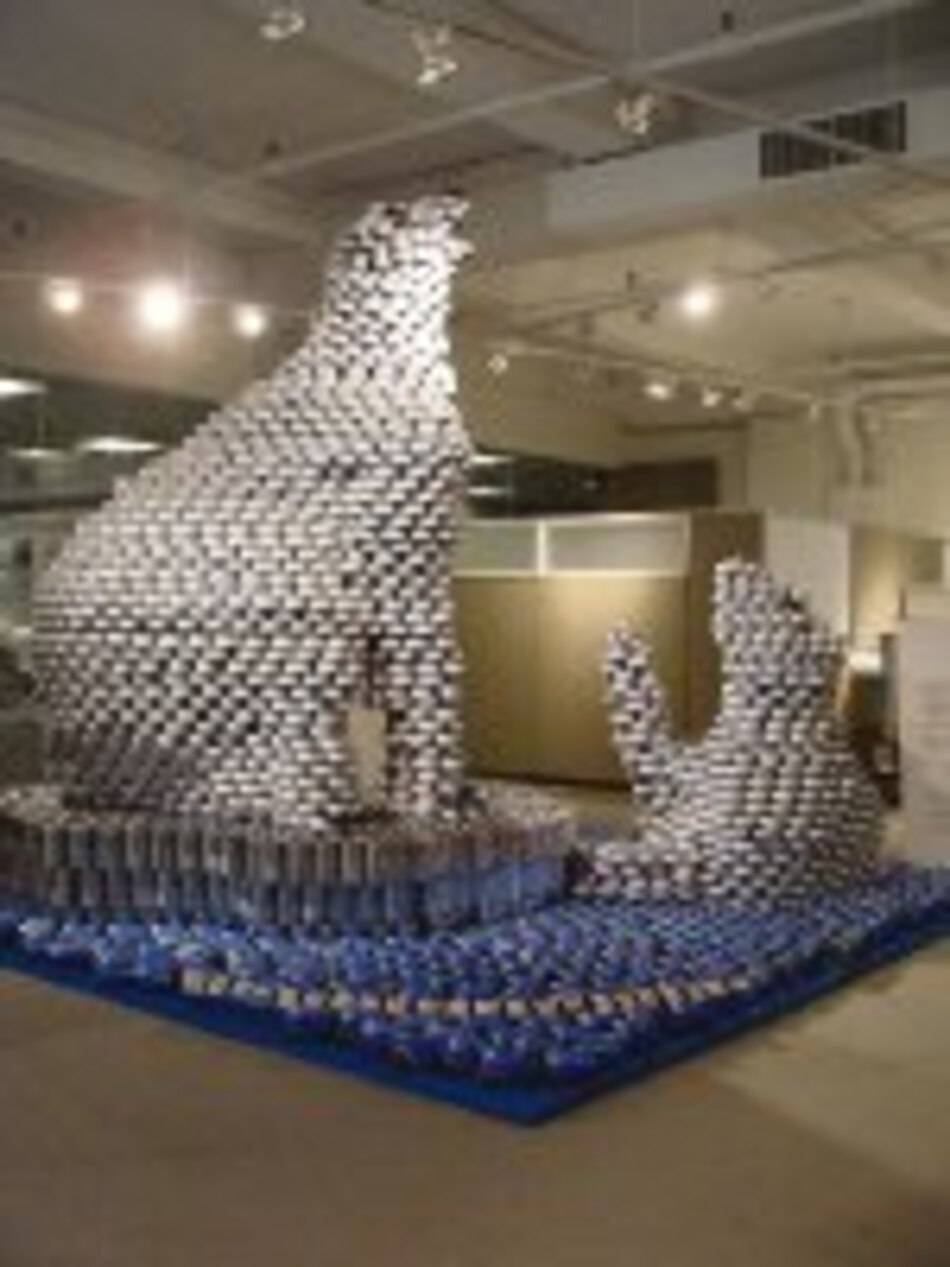 Esculturas con latas