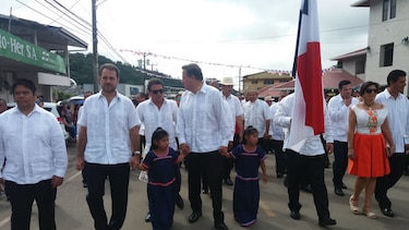 Varela se compromete a mejorar las calles y apoyar a los productores
