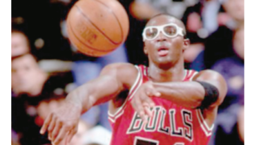 Horace Grant arremete contra  Michael Jordan 