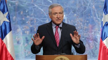 Chile pide que reunión de OEA se realice pese a retiro de Venezuela