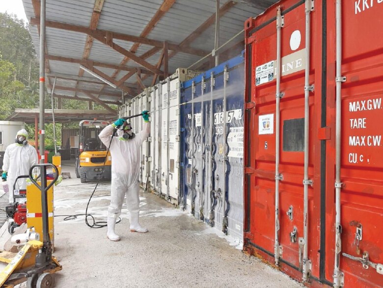 800 obreros continúan en mina de cobre