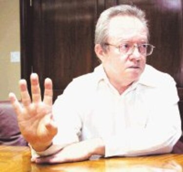 Físicos aún laboran en el Oncológico