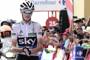 Chris Froome se muestra tranquilo tras revelarse su  exención médica