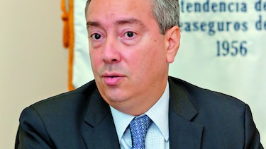 Regulador interviene Istmo Re por iliquidez