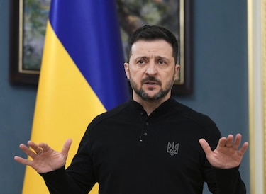 Zelenski dice que ya hay primeros detalles sobre cómo desplegar un contingente de paz