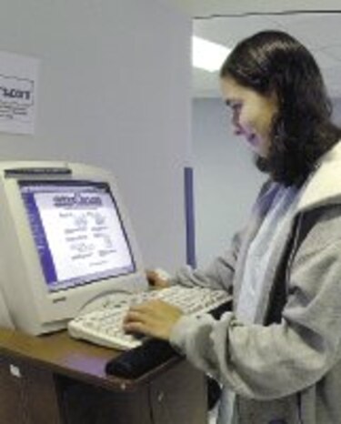 Página del consumidor De su casa al mundo, por internet