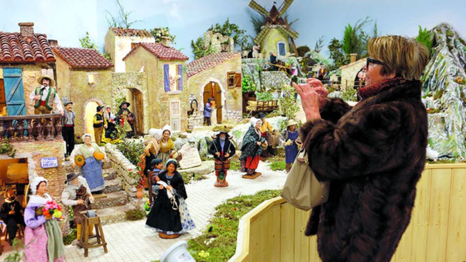 Buscan romper récord con pesebre gigante