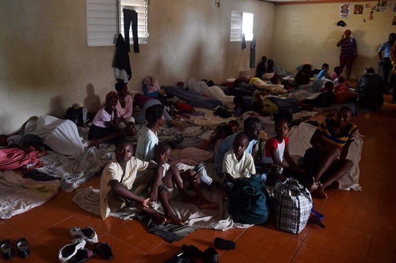 Matthew castiga Cuba y Haití: más de un millón de evacuados