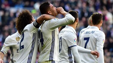 El Real Madrid avasalla al Granada e iguala récord de victorias